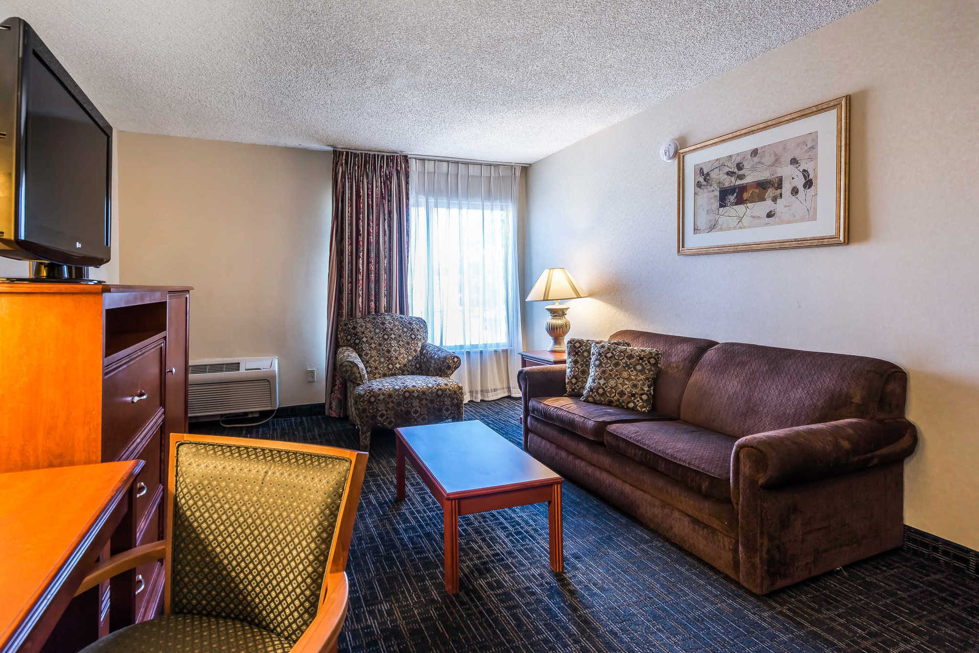 Quality Suites Central Colorado Springs Phòng bức ảnh