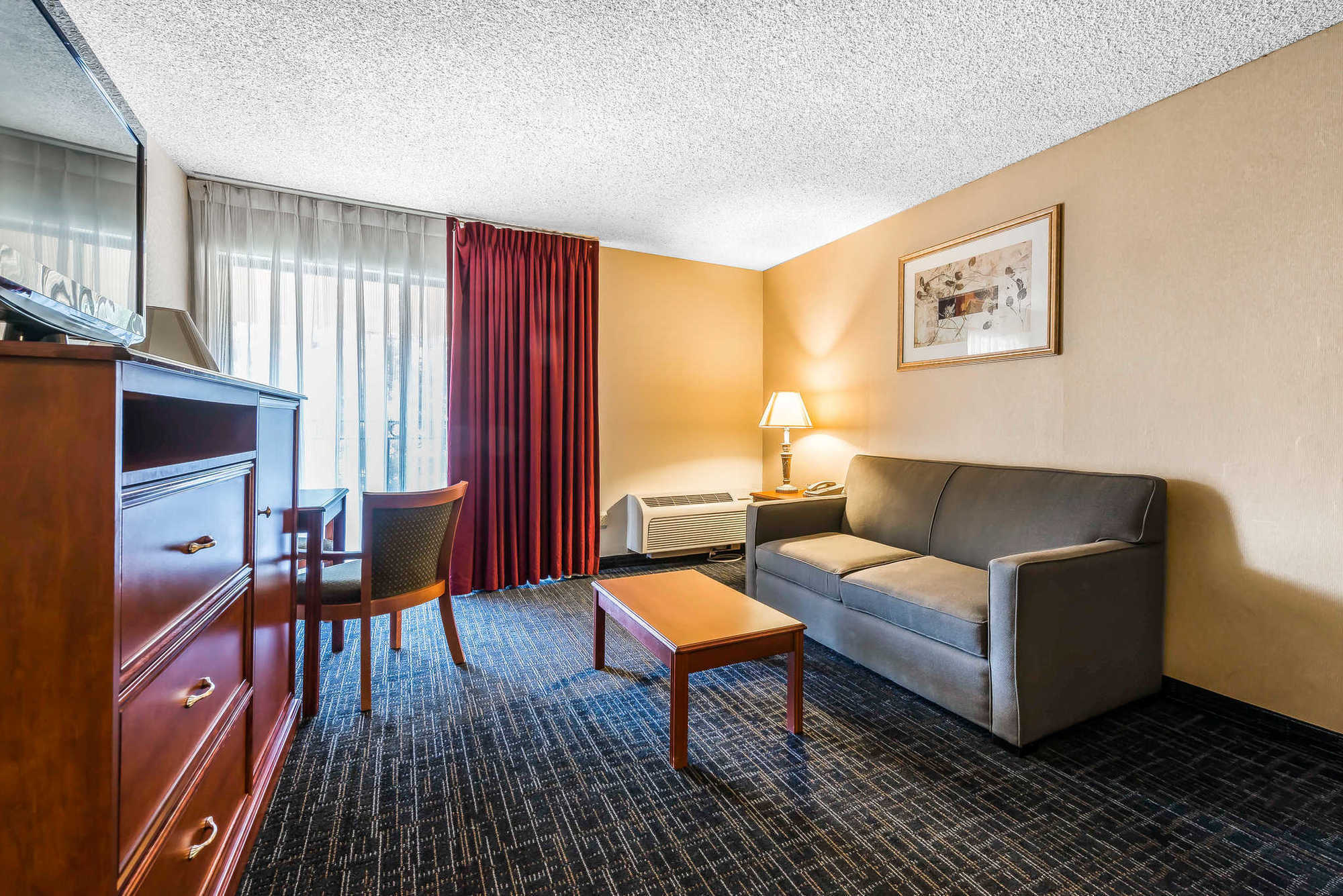 Quality Suites Central Colorado Springs Phòng bức ảnh